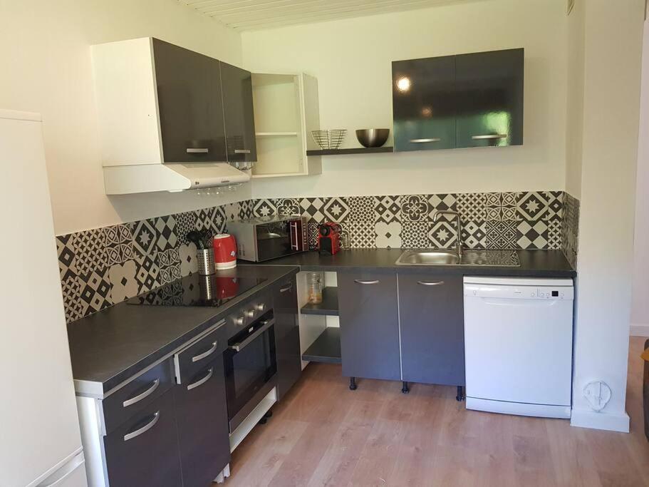 Appartement T2 Proximite Mer, Vallon Des Auffes à Marseille Extérieur photo